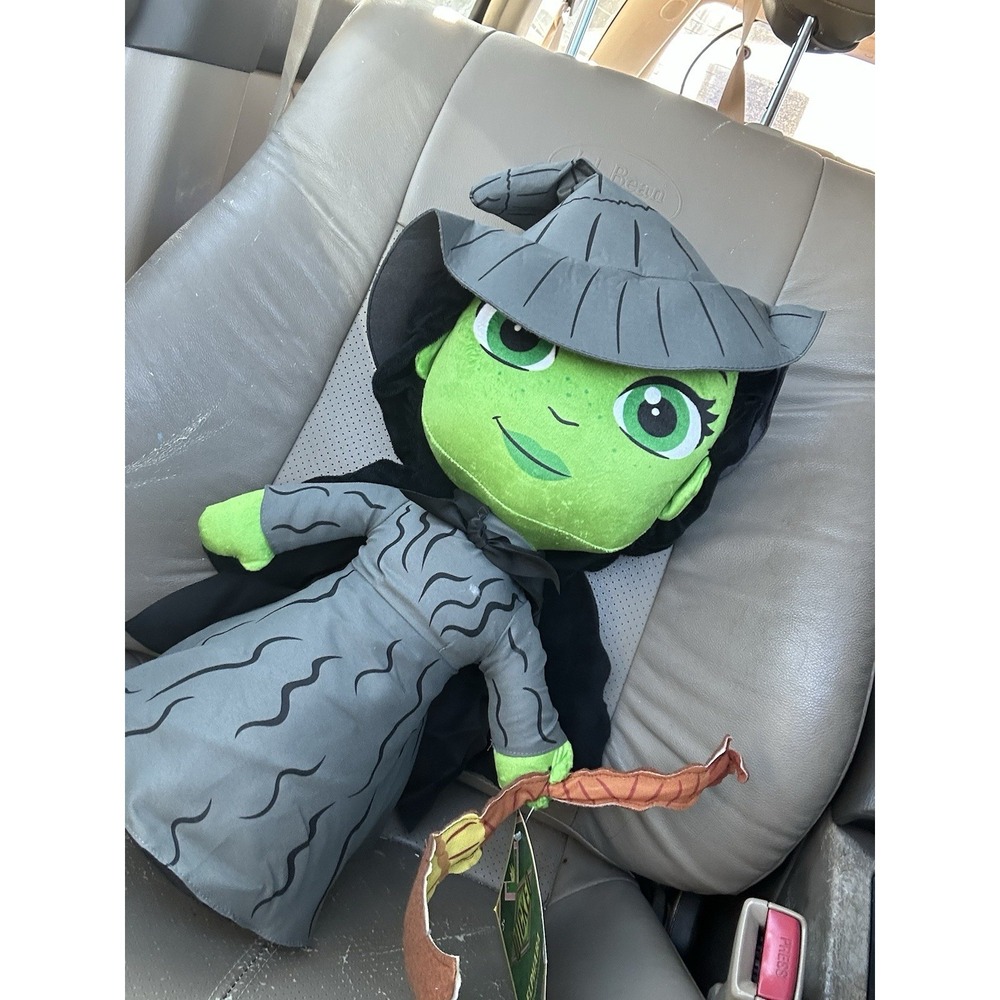 Wicked Witch Green ELPHABA Halloween Door Greeter Wizard of Oz Defying Gravity